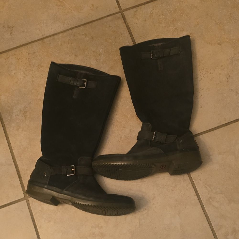 UGG Brown Shearling Lined Boots 9